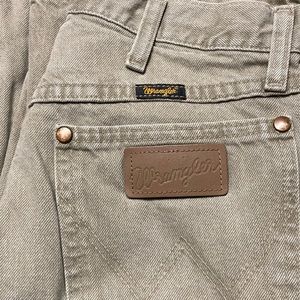 GUC Wrangler jeans light dusty brown color